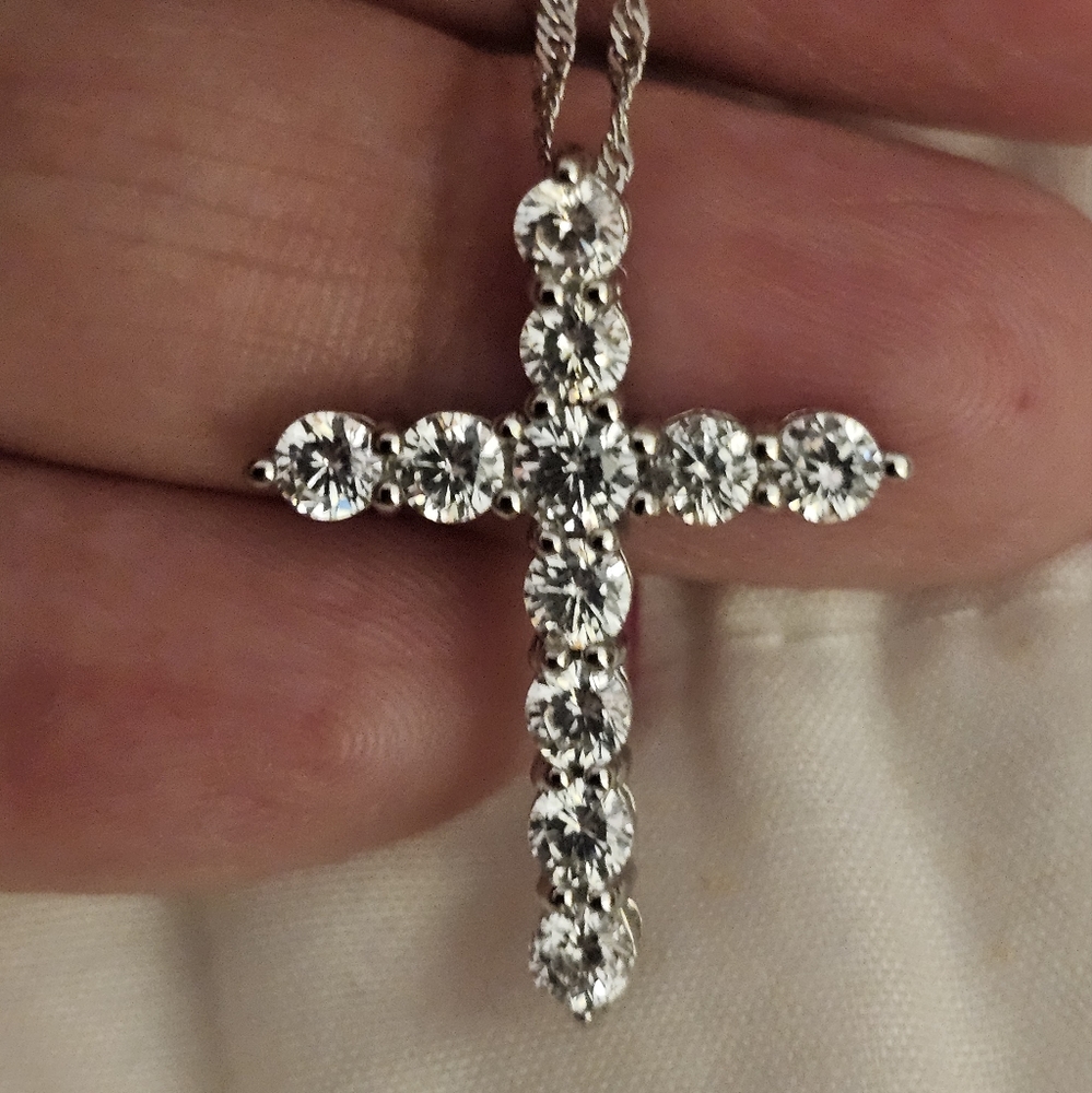 18 inch,925 Silver, Simulated Diamond Cross, Singapore chain, 2" extender,NWT